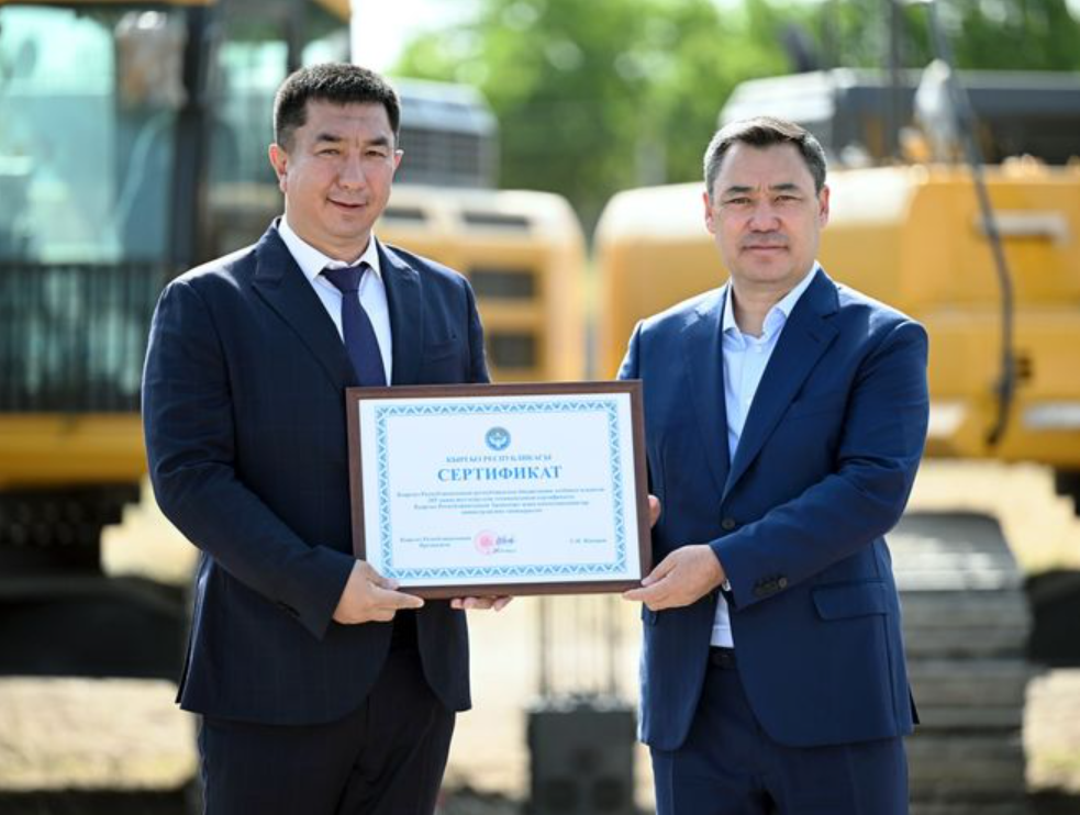 On July 17, Kyrgyz Republic President Sadyr Japarov presented new special equipment to the country's Ministry of Transport